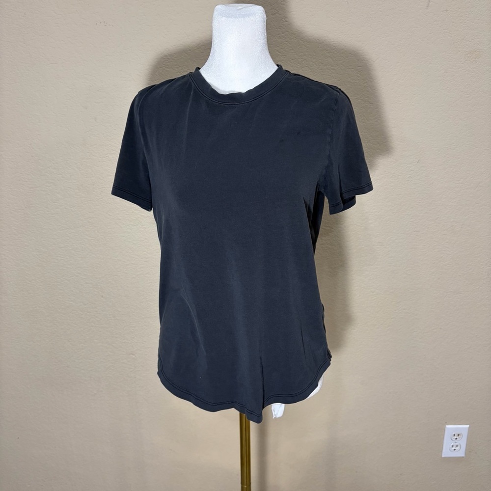 Lululemon Love Crew Short Sleeve T-Shirt Black Women’s PtP 18” Across Outdoor